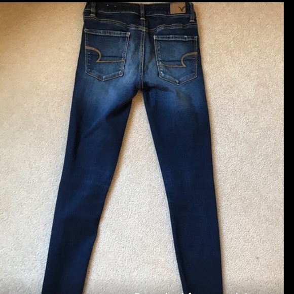 American Eagle Hi-Rise Super Stretch Crop Jegging - Picture 2 of 4